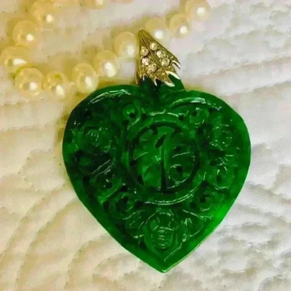 jade heart ,necklace with natural pearls vintage - Picture 3 of 6